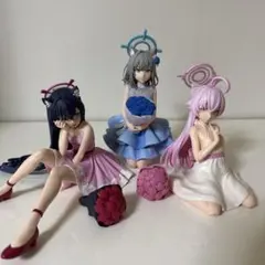 桑*実様 ブルーアーカイブ 箱なしフィギュア3体セット