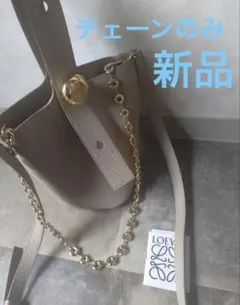 新品♡LOEWE ゴールド ドーナツチェーンストラップのサムネイル