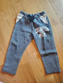 Champion スウェットパンツ 95サイズ グレー　ズボン