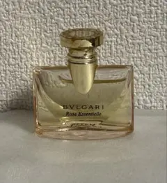 2026年最新】ブルガリ ローズエッセンシャル EDPの人気アイテム - メルカリ