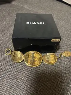 美品 CHANEL 星座大振りチャーム マットゴールド チェーンブレスレット 