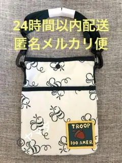 東京ディズニーリゾート☆くまのプーさん☆牛肉キャストコスチュームショルダーバッグ