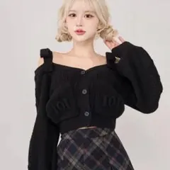 Darich ショルダーリボンVネックニットトップス ブラック　オフショル