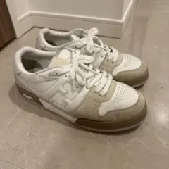 FENDI ホワイト ベージュ スニーカー