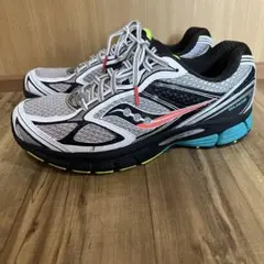 Saucony Progrid Guide 7 S70936-19のサムネイル