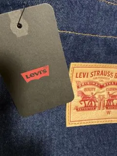 Item thumbnail for item ea34f646-e2eb-4b90-b433-bcee48bccc01