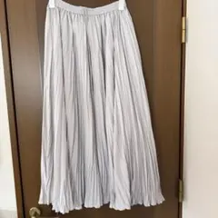Theory luxe／新品、40 ロングプリーツスカート L ペールブルー - メルカリ