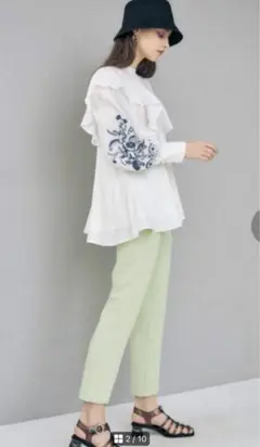 マーキュリーデュオ　刺繍ブラウス