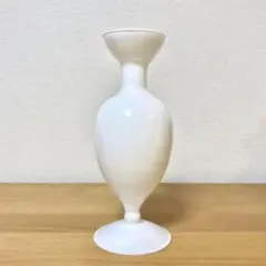 【新品】ホワイト　ガラス　フラワーベース　花瓶　一輪挿し