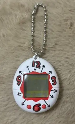 m*1様 【電池付き】ユニクロ UT オリジナルたまごっち