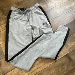 PUMAスエットパンツ S
