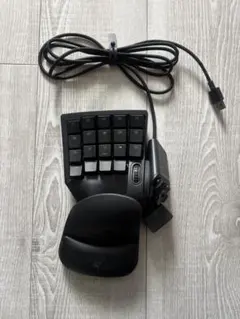 Razer Tartarus Pro ゲーミングキーパッド 本体のサムネイル