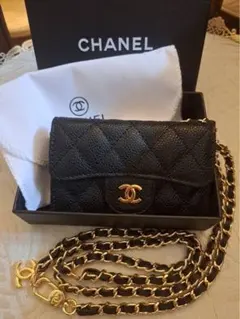 CHANELノベルティ チャーム付きチェーン 財布