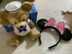 カチューシャとポップコーンバケット