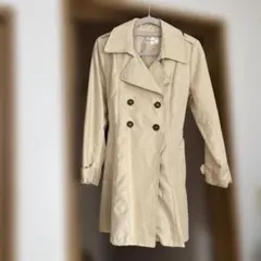 ベージュ ダブルブレスト トレンチコートのサムネイル