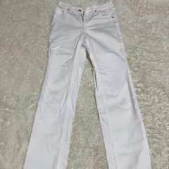 GU ホワイト スキニーパンツ
