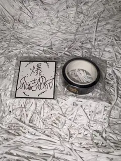 INI ステッカーとマスキングテープ