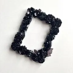 【No.325】ホイップデコ　トレカケース　硬質ケース　黒　薔薇　花