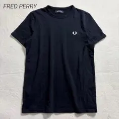 FRED PERRY/ワンポイント半袖Tシャツ/シンプル/大人気/ネイビー/SM