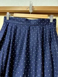 【UNIQLO】ネイビー ドット柄 フレアロングスカート