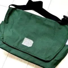 【美品】フレドリックパッカーズ メッセンジャーバッグ