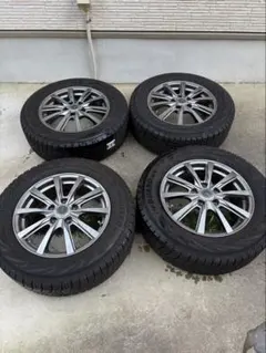 JOKER ほぼ新品 国産スタッドレス 175/70R14 ヴィッツヤリスアクア