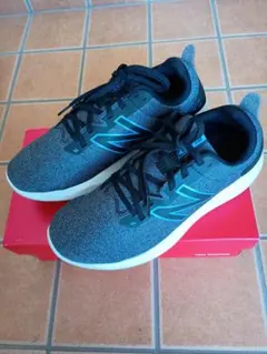 【美品】new balanceニューバランスME432スニーカー25.5cm2E