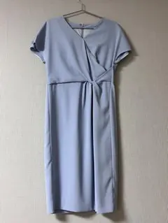 ブルー半袖ひざ丈ドレス　size 38
