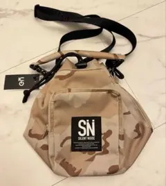 新品 GU UNDERCOVER 2WAY ベージュ 迷彩　ショルダーバッグのサムネイル