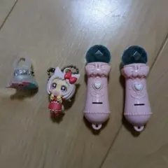 プリキュア　指輪とライトとキーホルダーセット