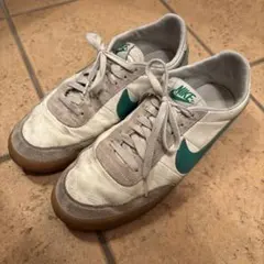 Item thumbnail for item 77c1f992-870b-46e8-bbf7-2d5a888bdd69