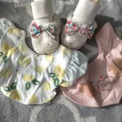 レモン柄スタイとふわふわ靴下セット　女の子