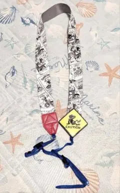 ディズニー ドナルドダック カメラストラップ