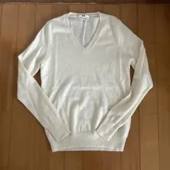 UNIQLO カシミアVネックセーター 長袖