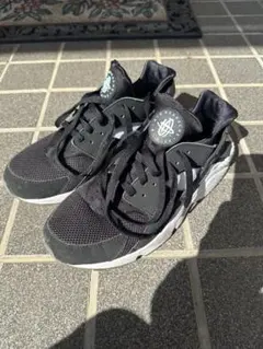 NIKE エアーハラチ