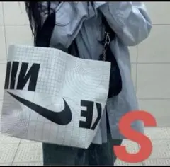 NIKE ナイキ ショッパー エコバッグ 韓国　人気　サブバッグ　トートバッグ