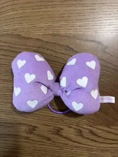 【美品】東京ディズニーリゾート　ミニーちゃん　ハート柄リボンヘアゴム　むらさき