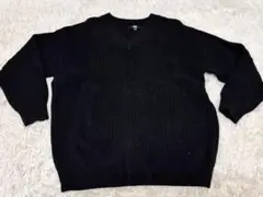 UNIQLO ブラック Vネック セーター M