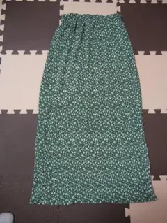 ローリーズファーム　ロングスカート 花柄