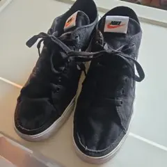 そ*)様 NIKE シューズ　コートレガシー　中古　26cm