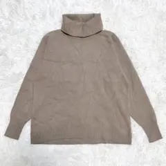 UNIQLO ユニクロ　スフレヤーンタートルネックセーター　ベージュ　Sサイズ