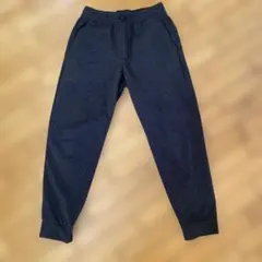 ユニクロ　ダークグレー ジョガーパンツ サイズS