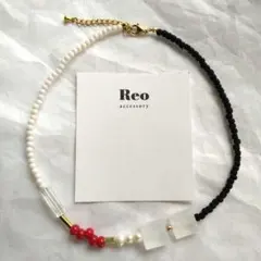 №2050ホワイト ブラックカラー個性的ネックレス