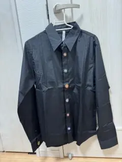 未使用　glamb　シャツ　ブラック　ボタン　比翼　ピンボールのサムネイル