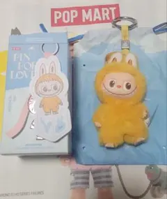 ラブブ PIN FOR LOVE アルファベット　ぬいぐるみペンダント　Y