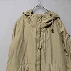 ジョンブル　ダウンジャケットマウンテンパーカー(M)ベージュ無地　軽量あったか