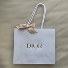 Dior ショップ袋 ホワイト 限定リボン付き