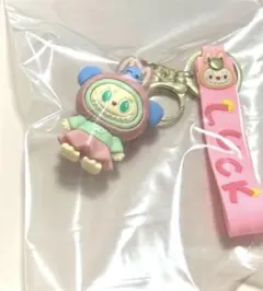 Item thumbnail for item 6031cf1b-8dc3-4c2e-aa8d-89ef5bea3f3a