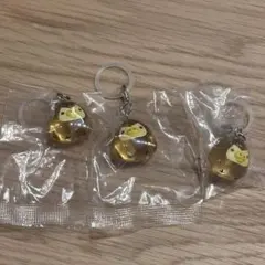 リラックマ　きょうりゅう着ぐるみフィギュア　めじるしアクセサリー　3個セット