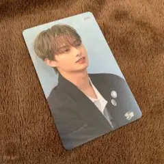 SEVENTEEN 舞い落ちる花びら　HMV トレカ　ジュン